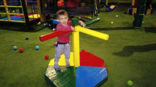 Korzo-Park-Luda-voznja-vrteskom_001