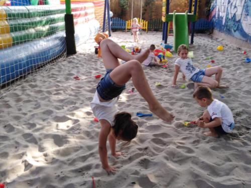Korzo-Park-Mlade-gimnasticarke_001