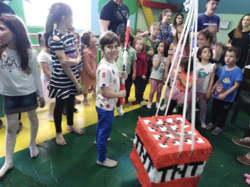 Korzo-Park-TNT-pinjata_001