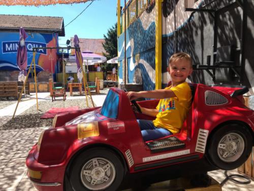 Korzo-Park-Tata-kupi-mi-auto
